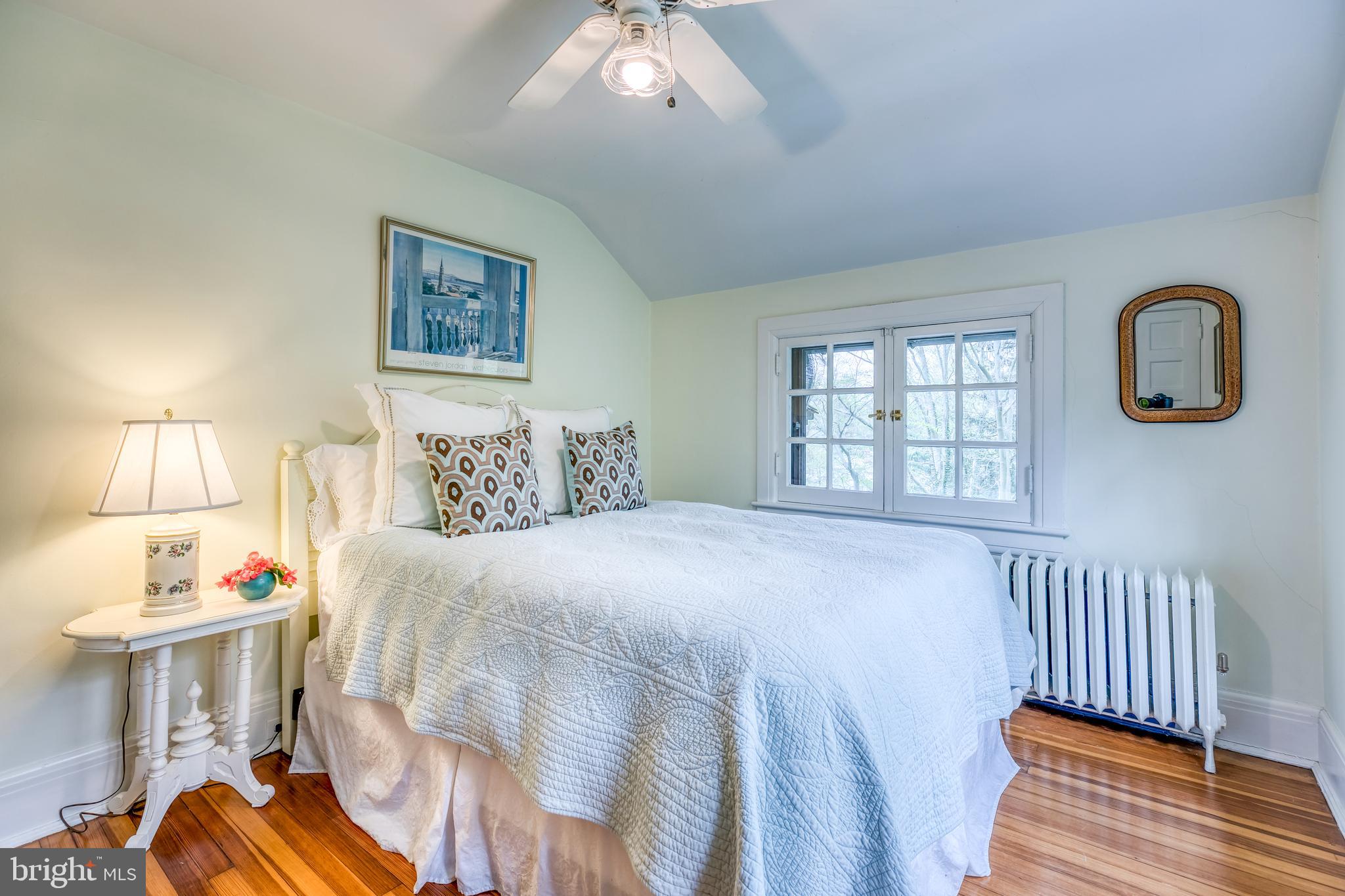 315 Edgevale Road Baltimore, MD 21210 - Photo 31 of 46 Bedroom 2