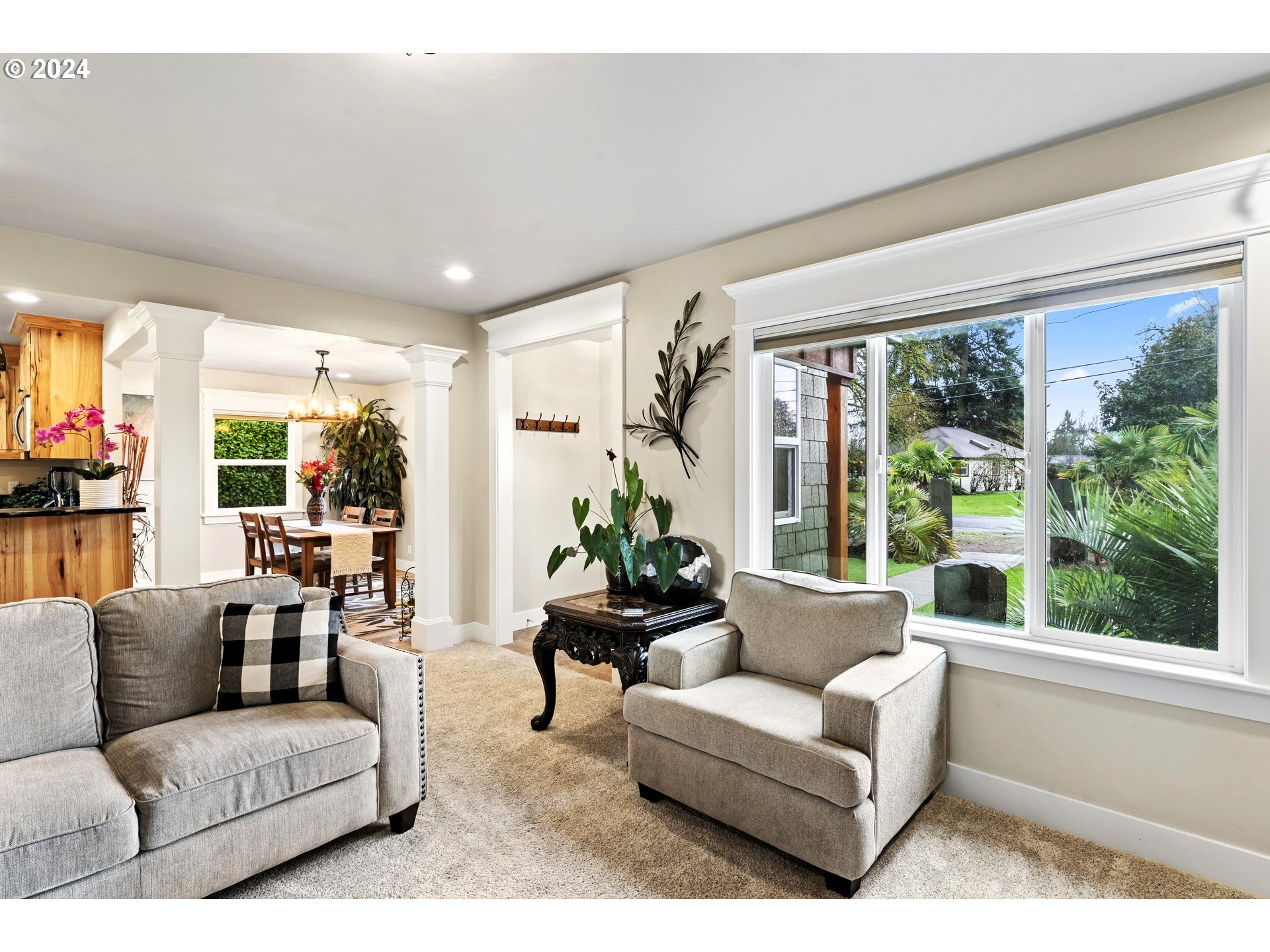 599 River Loop 2 Eugene, OR 97404 - Photo 6 of 25 a living room with furniture and a large window