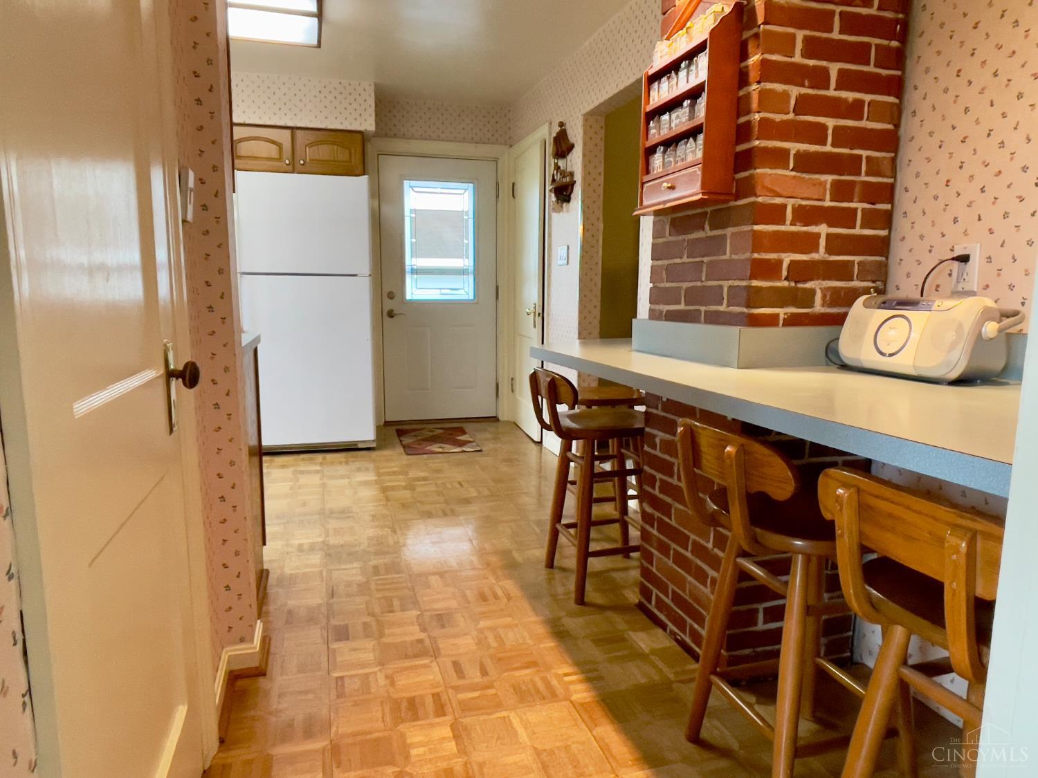 16 Adams Road Loveland, OH 45140 - Photo 11 of 23 Gallery Image 11