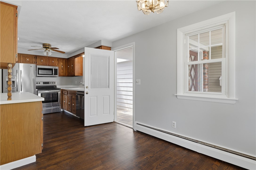 21 Citizen Street Cumberland, RI 02864 - Photo 9 of 36