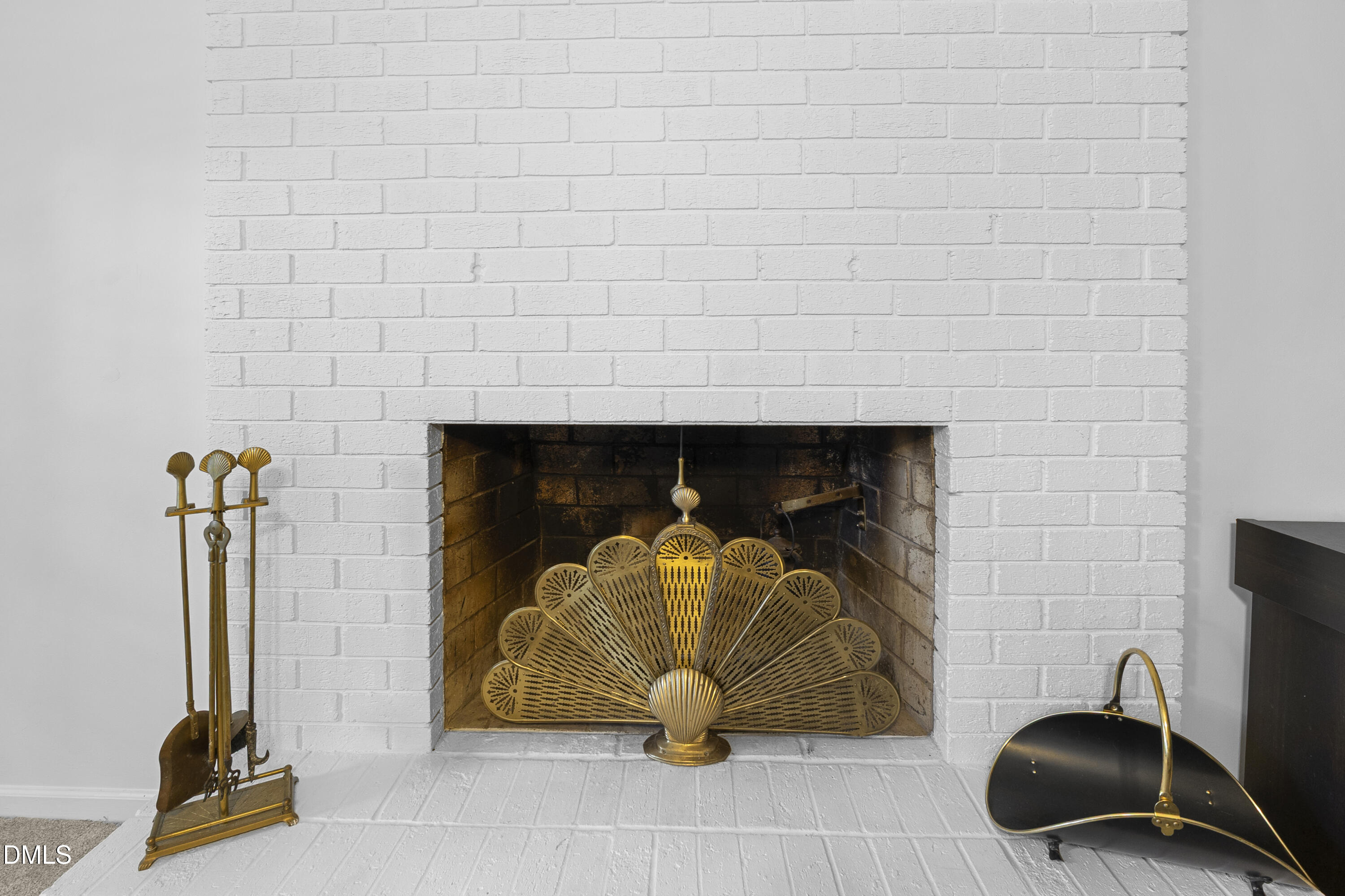 1023 Devonshire Trail Aberdeen, NC 28315 - Photo 48 of 68 1023_devonshire_livingA_5_1