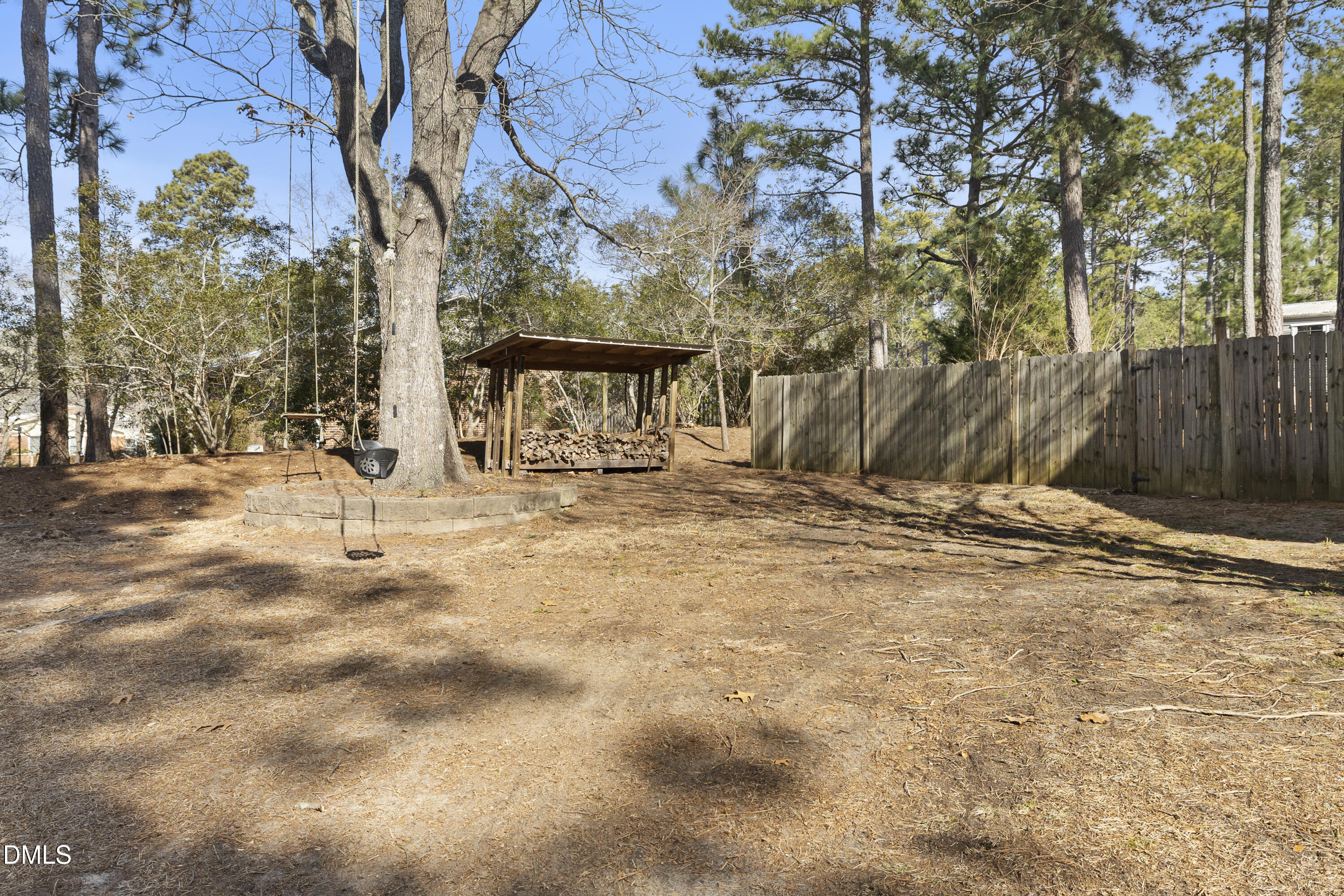 1023 Devonshire Trail Aberdeen, NC 28315 - Photo 5 of 68 1023_devonshire_1front_5_1
