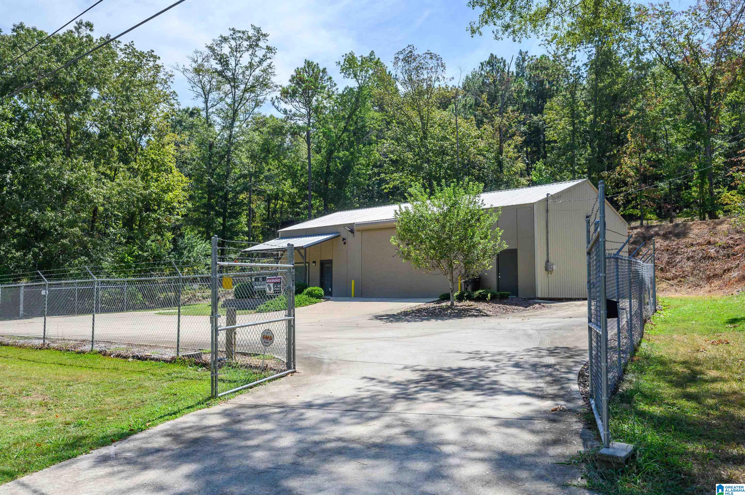 2755 Westover Road Sterrett, AL 35147 - Photo 3 of 39
