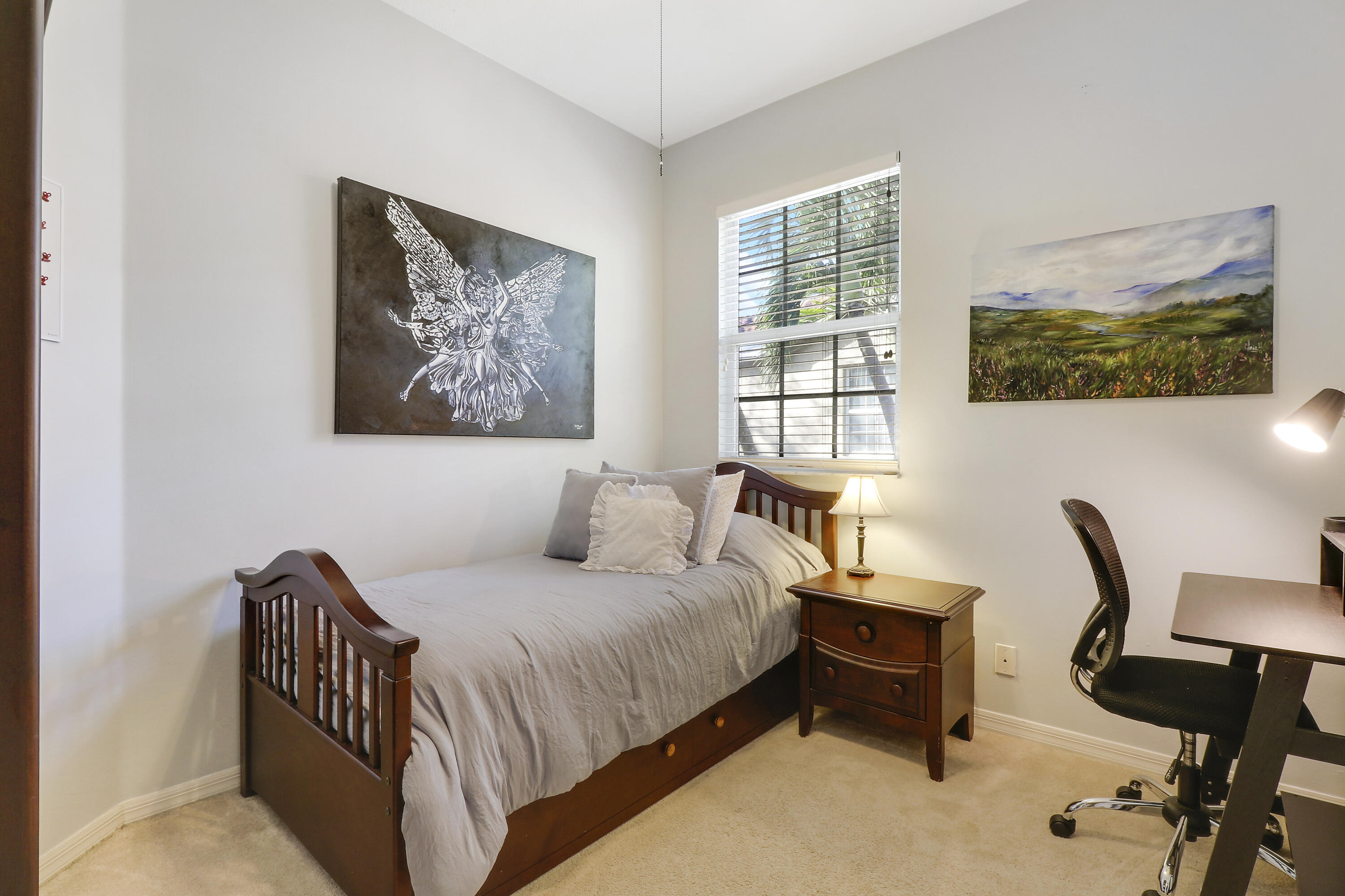 110 Lighthouse Circle, Unit H Tequesta, FL 33469 - Photo 21 of 28 Bedroom 3