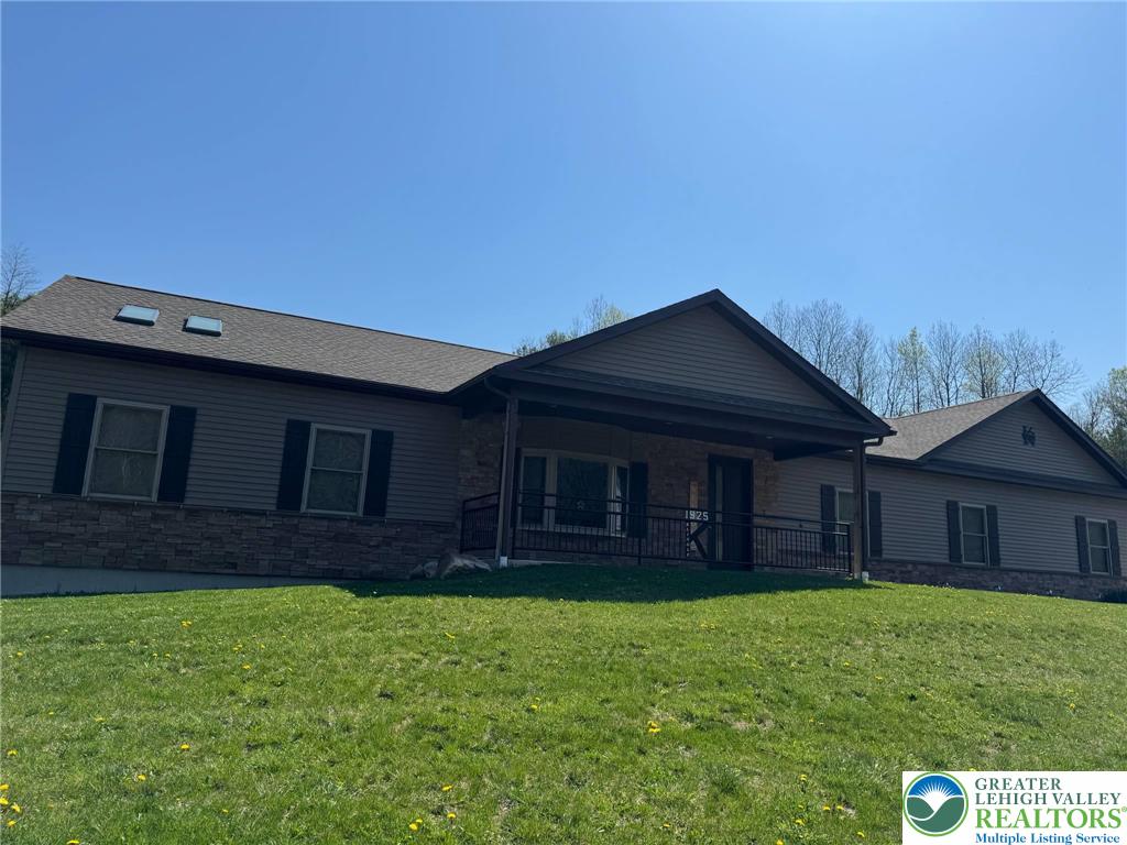 1925 Forest Inn Road Palmerton, PA 18071 - Photo 3 of 76 Gallery Image 3