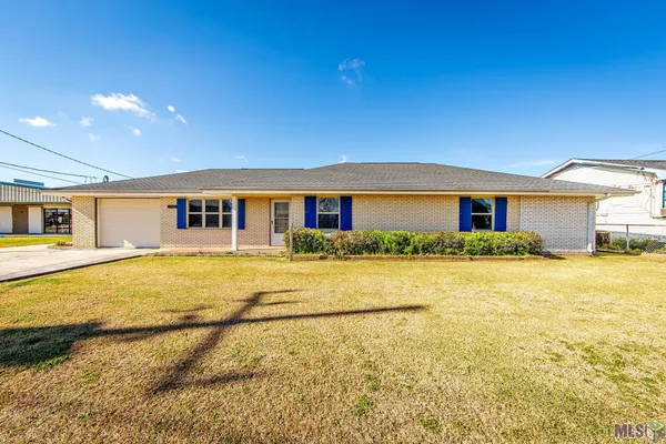 $249,504 | 5086 Highway 1, Raceland, LA 70394