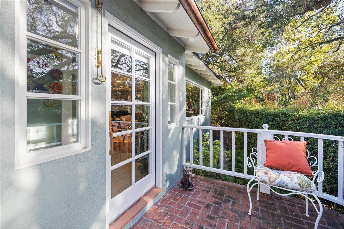 748 Mission Canyon Road Santa Barbara, CA 93105 - Photo 5 of 44 Front Porch