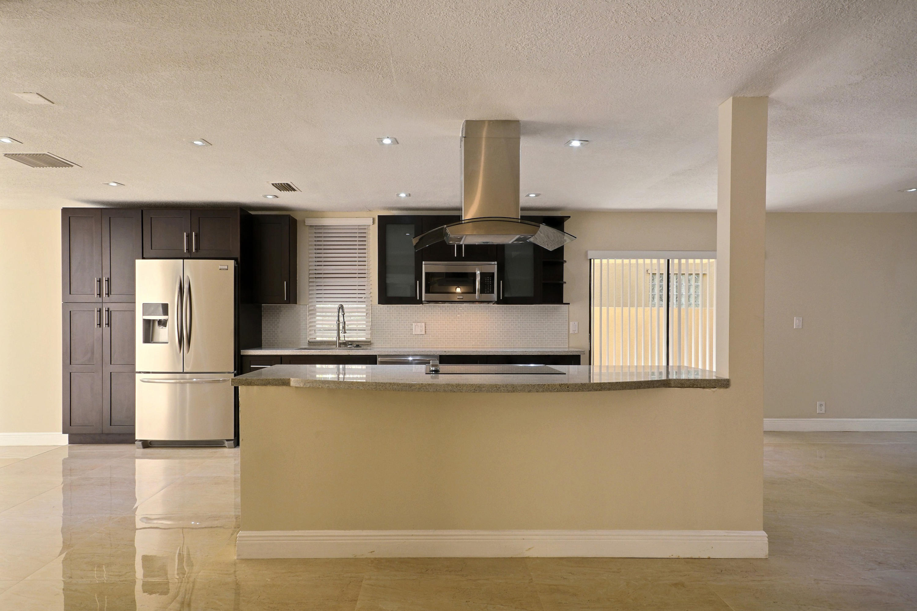 780 St Albans Drive Boca Raton, FL 33486 - Photo 3 of 28 Kitchen