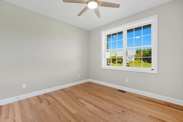 $649,900 | 4 Sunny Crst Lane, Belchertown, MA 01007