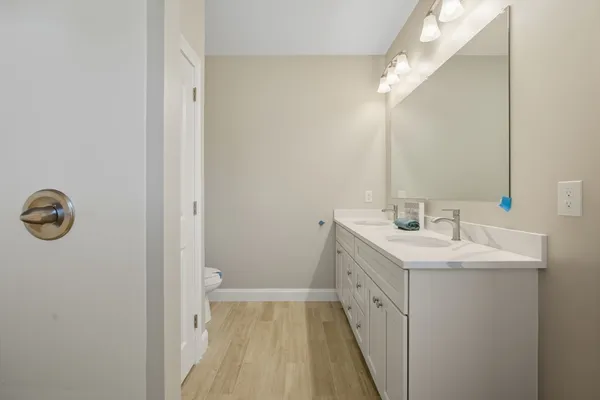 $649,900 | 4 Sunny Crst Lane, Belchertown, MA 01007