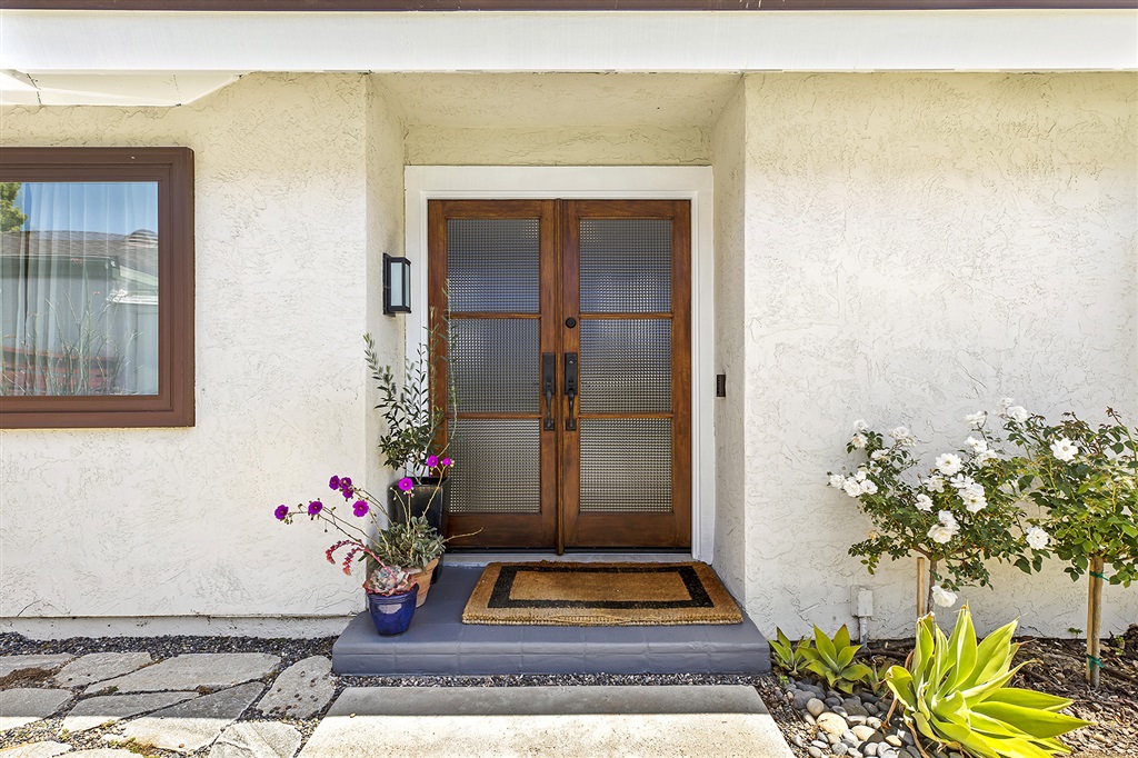 1981 Circle Park Lane Encinitas, CA 92024 - Photo 2 of 25