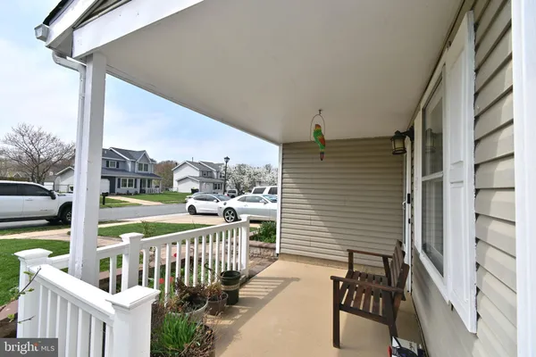 $2,400 | 36 Danbury Drive, Newark, DE 19702