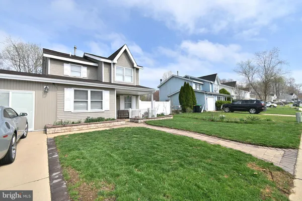 $2,400 | 36 Danbury Drive, Newark, DE 19702