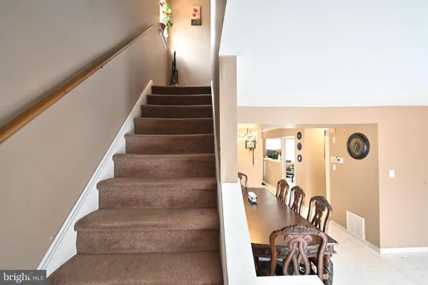 $2,400 | 36 Danbury Drive, Newark, DE 19702