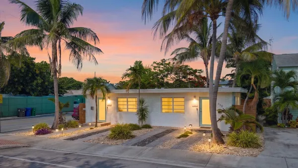 $575,000 | 430 North K Street, Lake Worth Beach, FL 33460