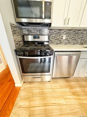 $2,650 | 1368 Teller Avenue | Concourse