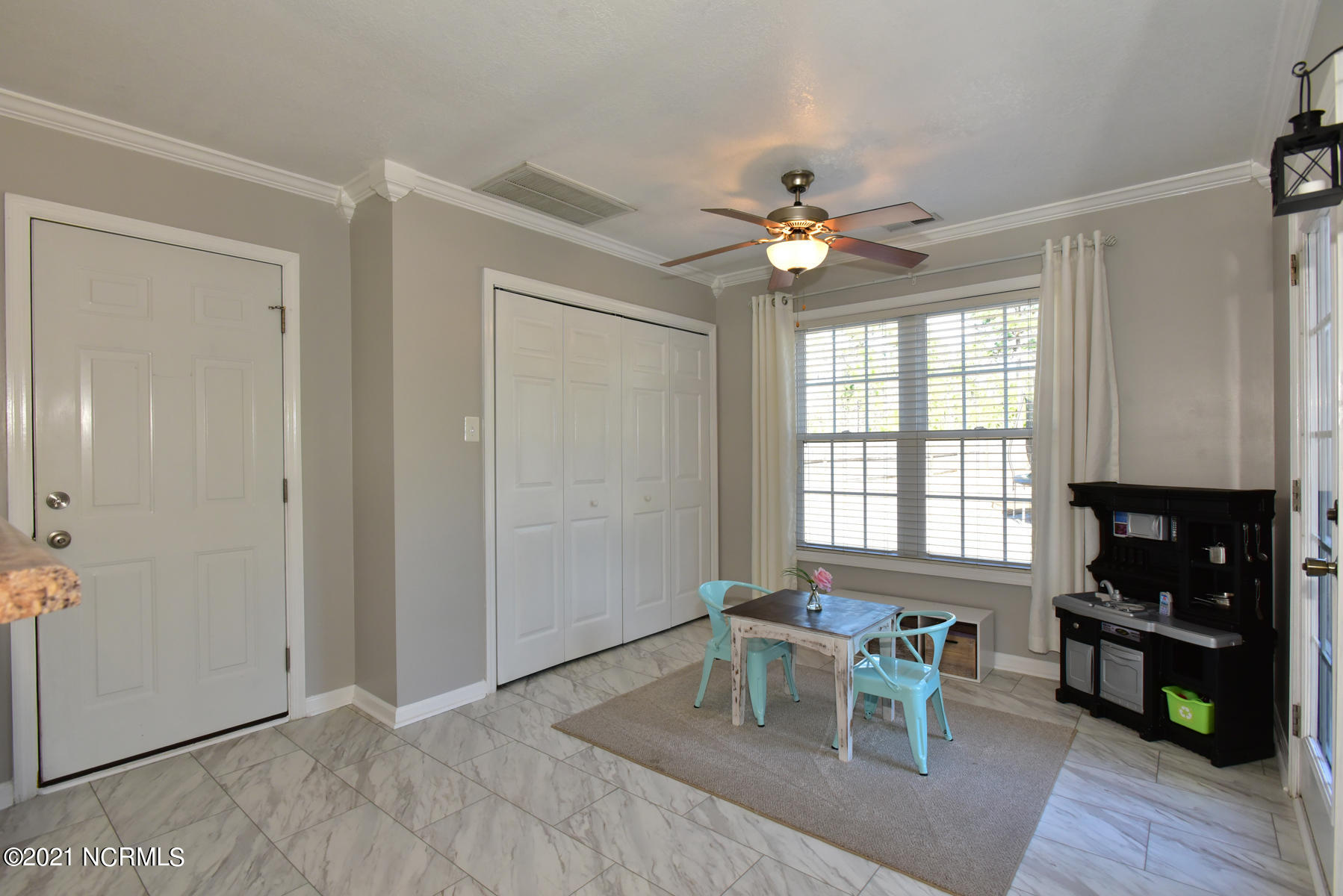 287 Sand Ridge Road Hubert, NC 28539 - Photo 15 of 47 096