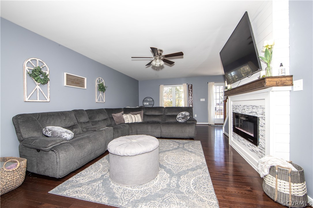 3121 Barnack Road Midlothian, VA 23112 - Photo 4 of 31 Alive with personality and charm, this inviting fa