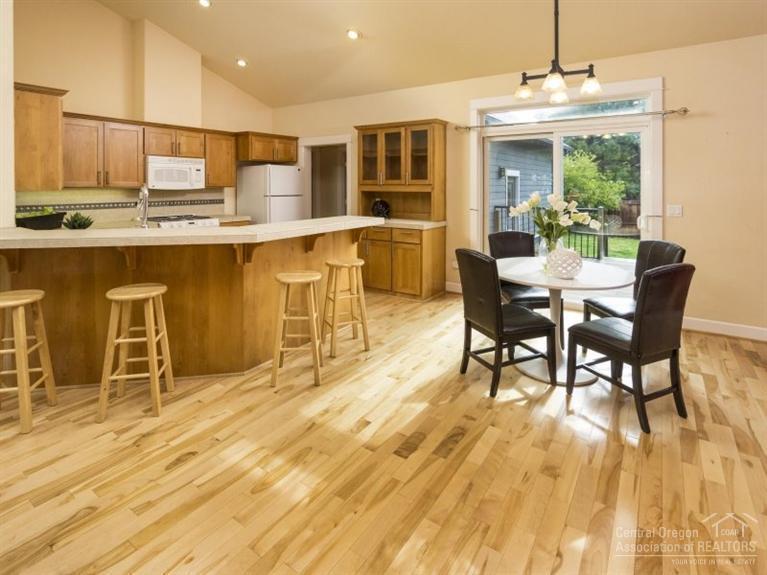 2414 Northwest Awbrey Road Bend, OR 97703 - Photo 6 of 16 Additional Photo