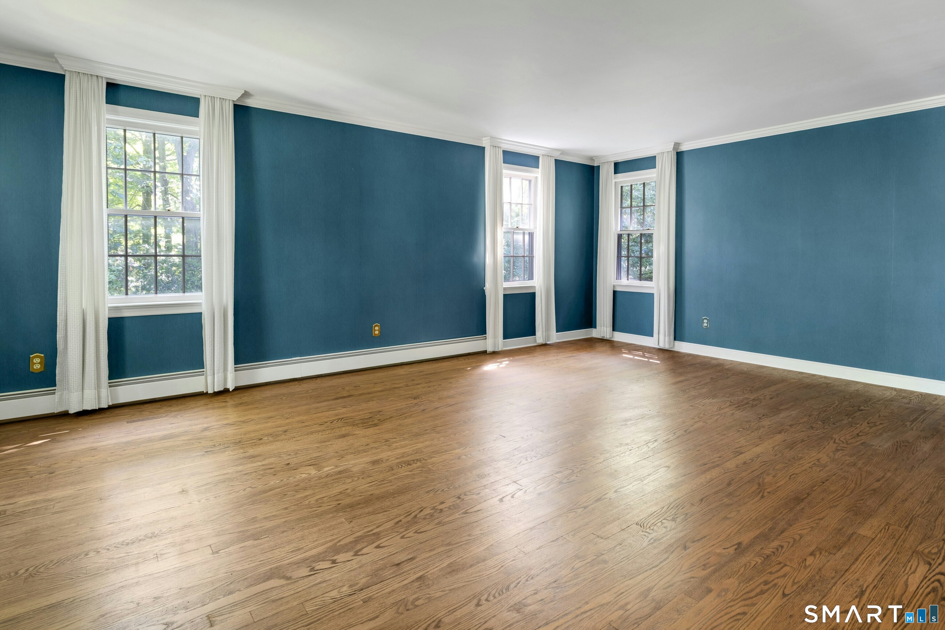 85 Carriage Road Wilton, CT 06897 - Photo 6 of 38