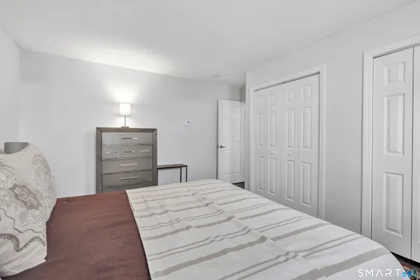 $1,950 | 2980 Madison Avenue, Unit C, Bridgeport, CT 06606