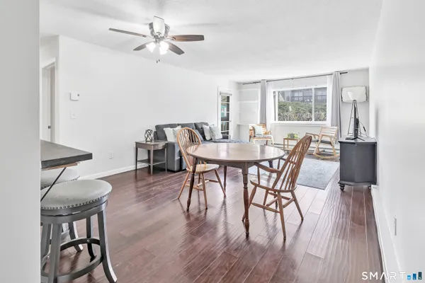 $1,950 | 2980 Madison Avenue, Unit C, Bridgeport, CT 06606