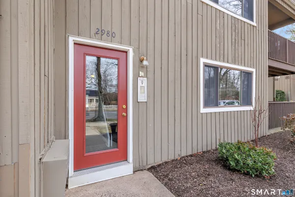 $1,950 | 2980 Madison Avenue, Unit C, Bridgeport, CT 06606