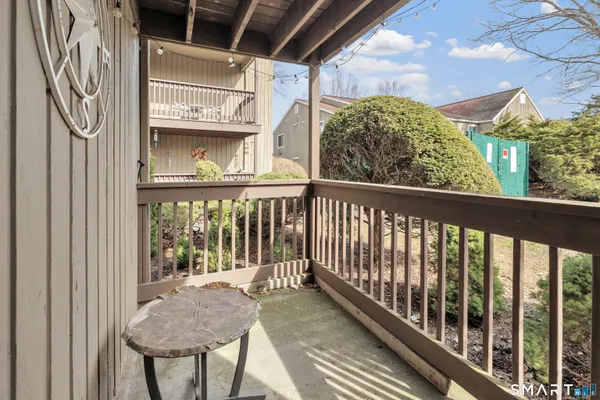 $1,950 | 2980 Madison Avenue, Unit C, Bridgeport, CT 06606