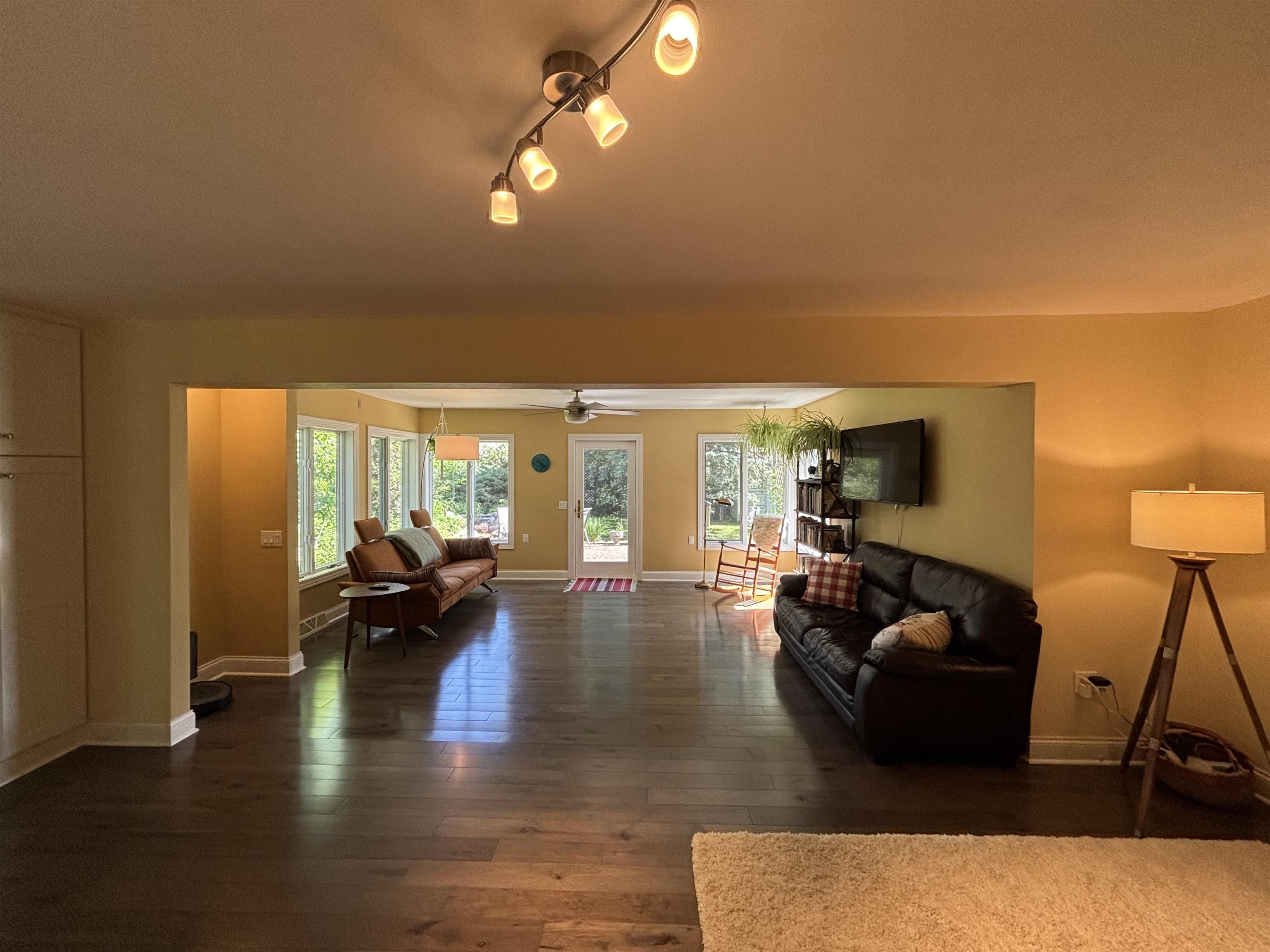 718 Delladonna Way Madison, WI 53704 - Photo 24 of 70