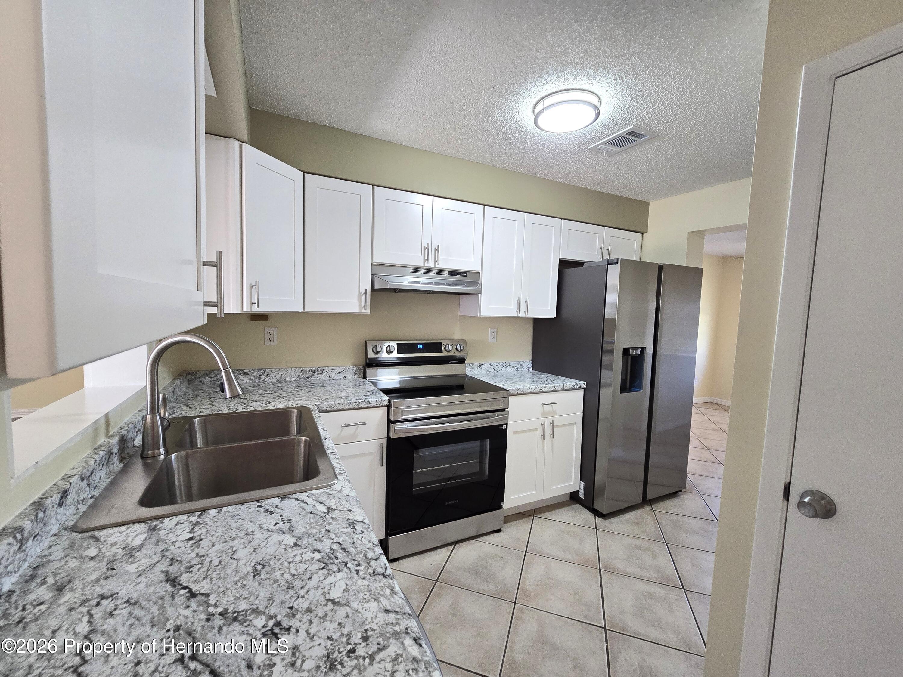 4428 Cynthia Lane Spring Hill, FL 34606 - Photo 10 of 23