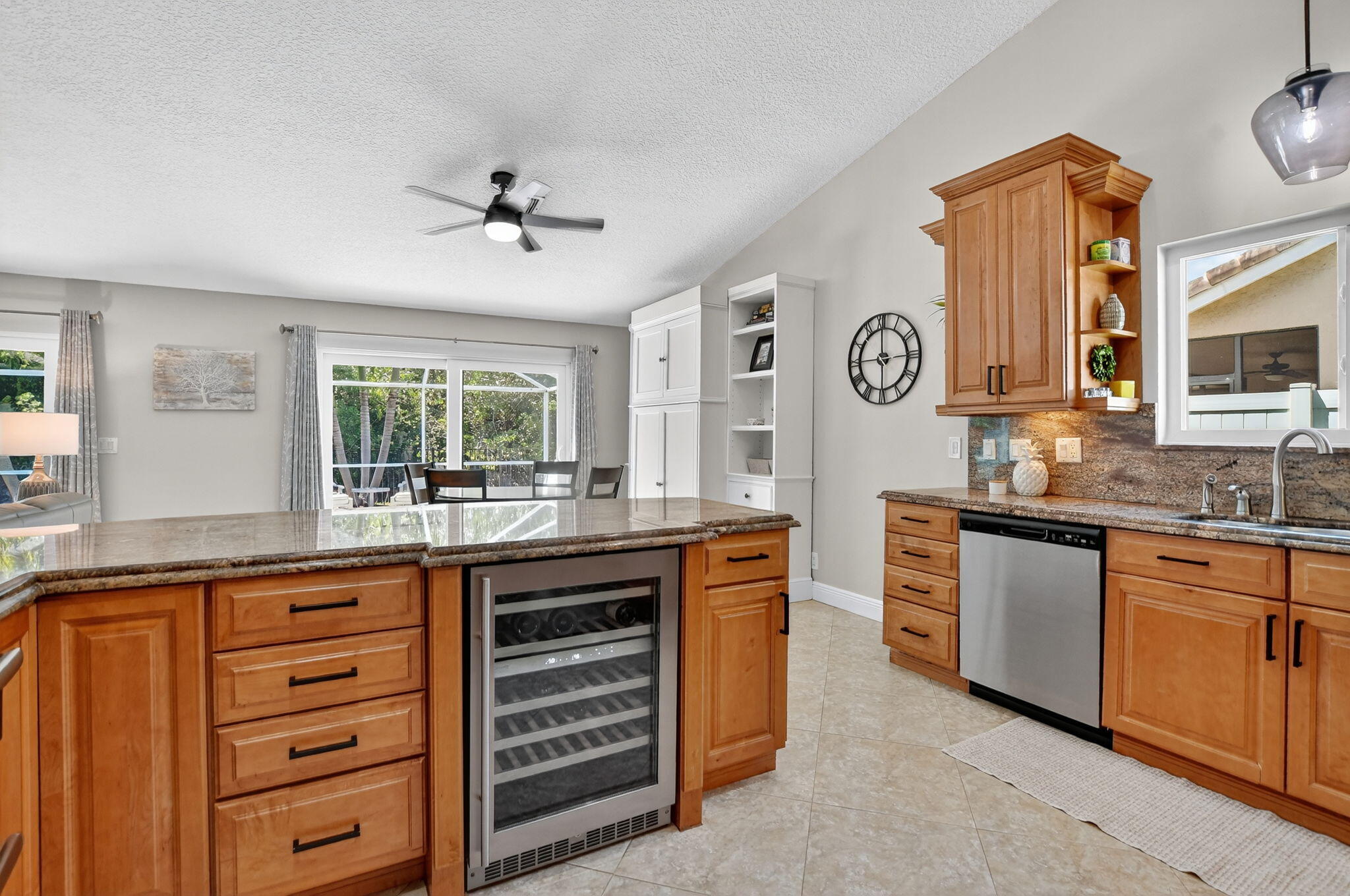 7337 Texas Trail Boca Raton, FL 33487 - Photo 21 of 43 21-web-or-mls-050_DSC_1232