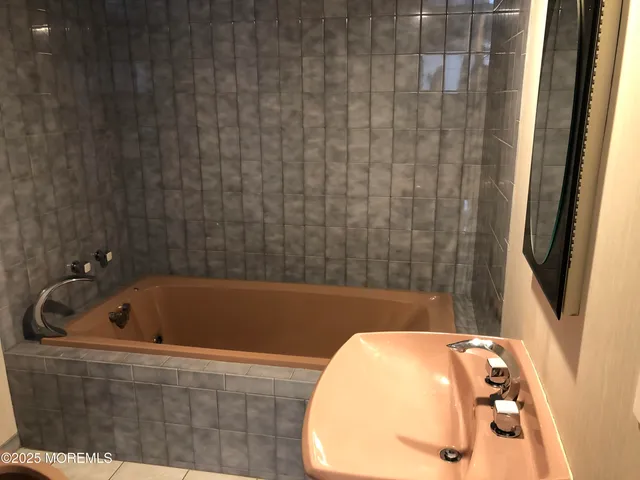 a bathroom with a tub
