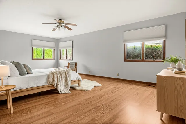 $445,000 | 302 Kelly Drive, Normal, IL 61761