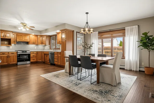 $445,000 | 302 Kelly Drive, Normal, IL 61761