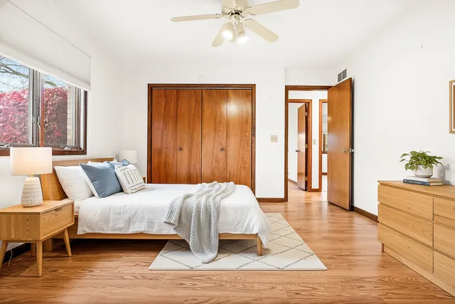 $445,000 | 302 Kelly Drive, Normal, IL 61761