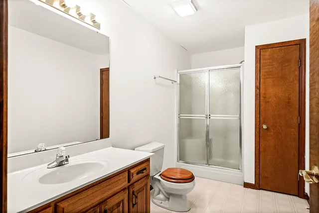 $445,000 | 302 Kelly Drive, Normal, IL 61761