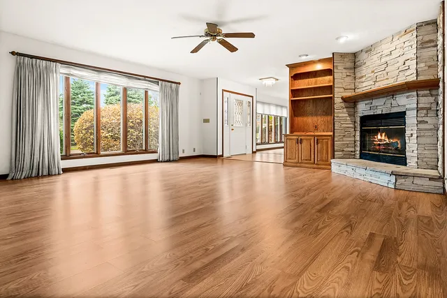 $445,000 | 302 Kelly Drive, Normal, IL 61761