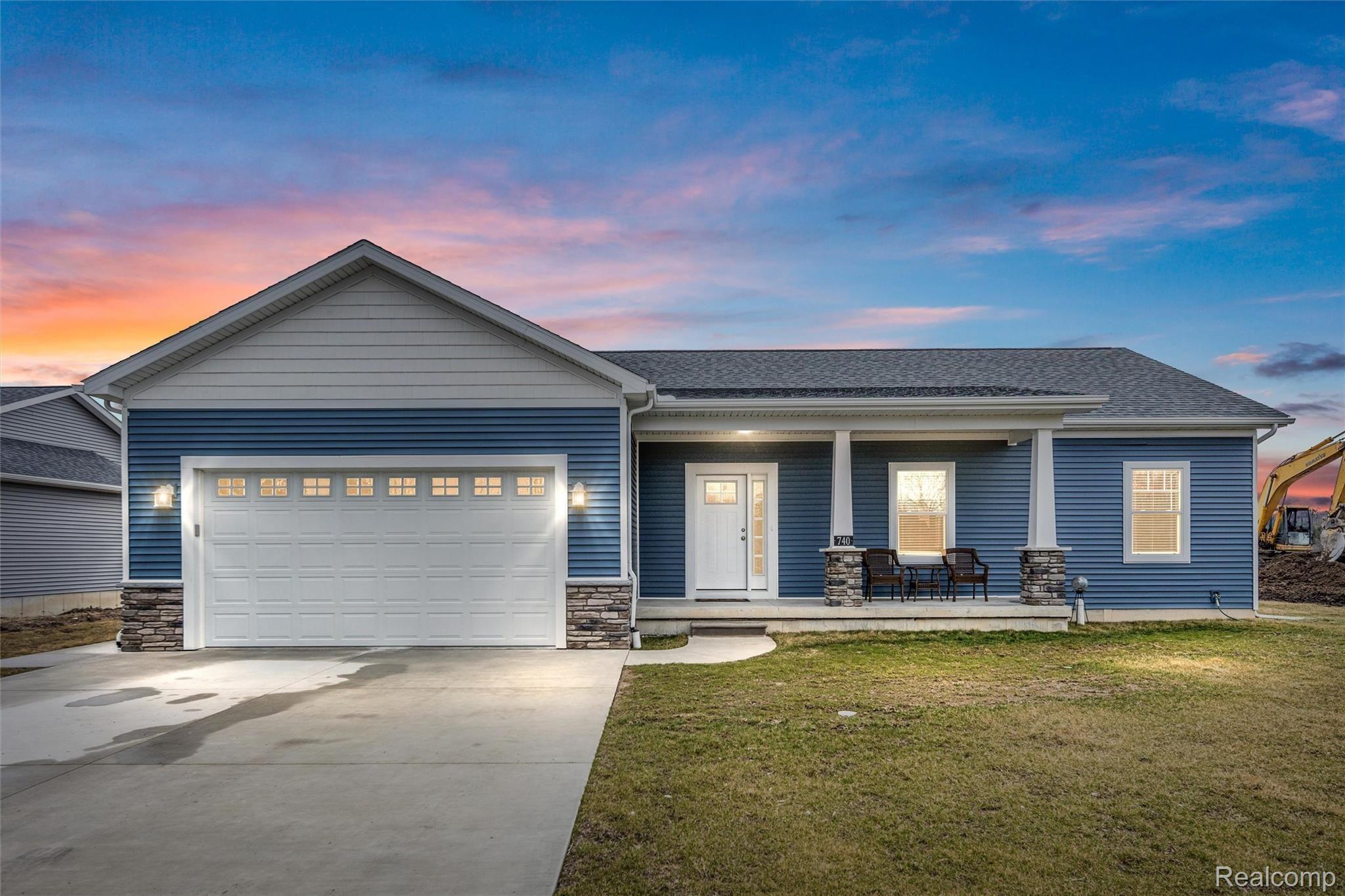 740 Range Road Marysville, MI 48040 - Photo 2 of 32 01-740 Range Rd Marysville Twilight.jpg