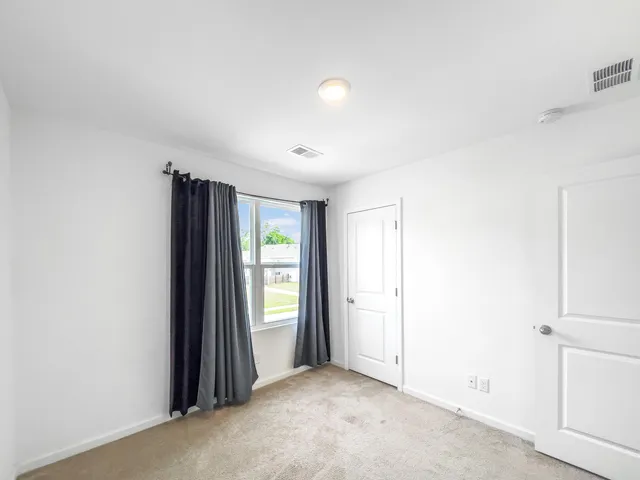 $1,875 | 188 Spencer Circle, Unit 33, Summerville, SC 29485