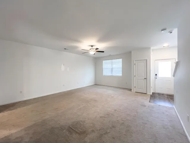 $1,875 | 188 Spencer Circle, Unit 33, Summerville, SC 29485