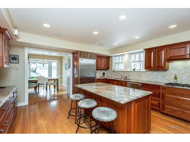 635 Hill Road Winnetka, IL 60093 - Photo 6 of 25