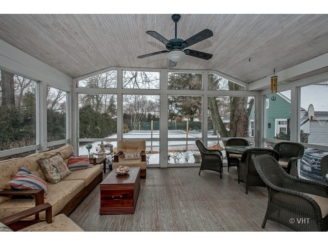 635 Hill Road Winnetka, IL 60093 - Photo 10 of 25