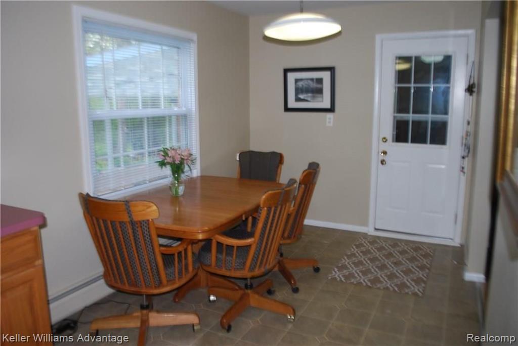 29930 Barwell Road Farmington Hills, MI 48334 - Photo 10 of 44