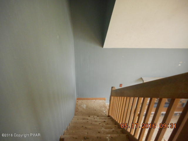 5522 Granite Road Long Pond, PA 18334 - Photo 8 of 19 a view of entryway
