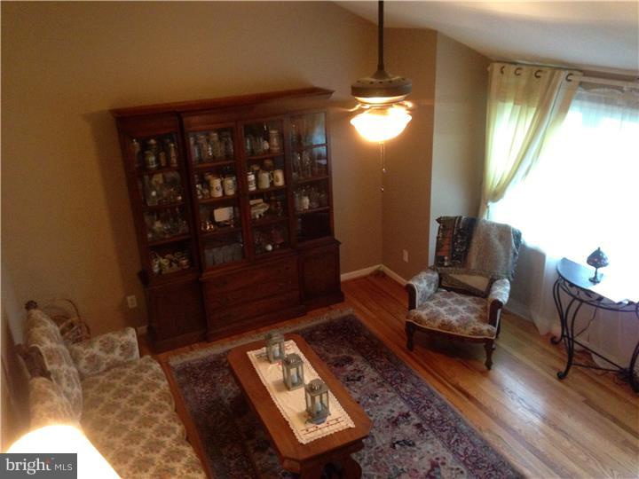 214 Elderfield Road Newark, DE 19713 - Photo 8 of 23 Gallery Image 8