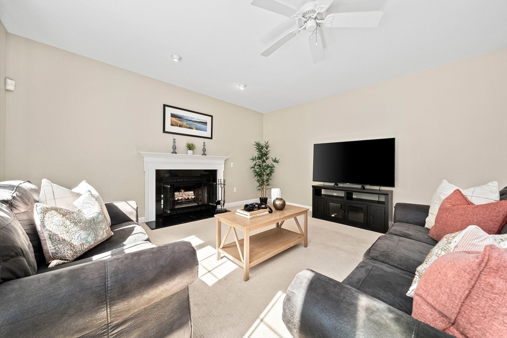 15 Phillips Farm Road Marshfield, MA 02050 - Photo 11 of 41 Gallery Image 11