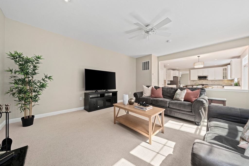 15 Phillips Farm Road Marshfield, MA 02050 - Photo 13 of 41 Gallery Image 13