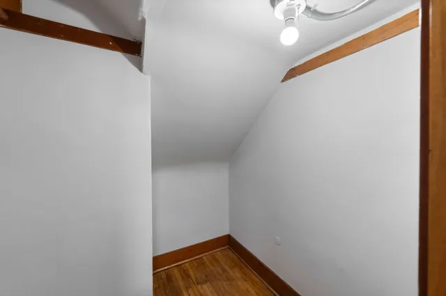 $1,900 | 4253 North James Avenue, Unit 1, Minneapolis, MN 55412