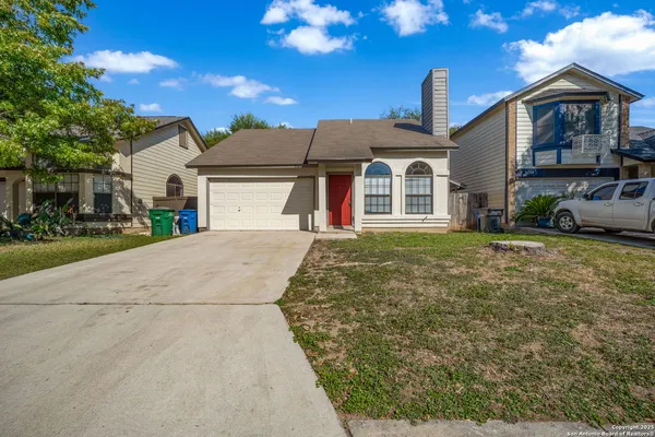 $1,350 | 9343 Valley Gate, San Antonio, TX 78250