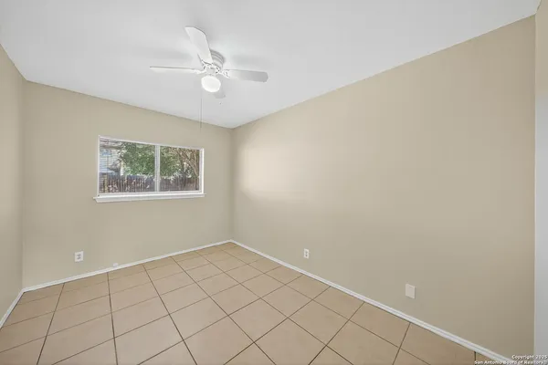 $1,350 | 9343 Valley Gate, San Antonio, TX 78250